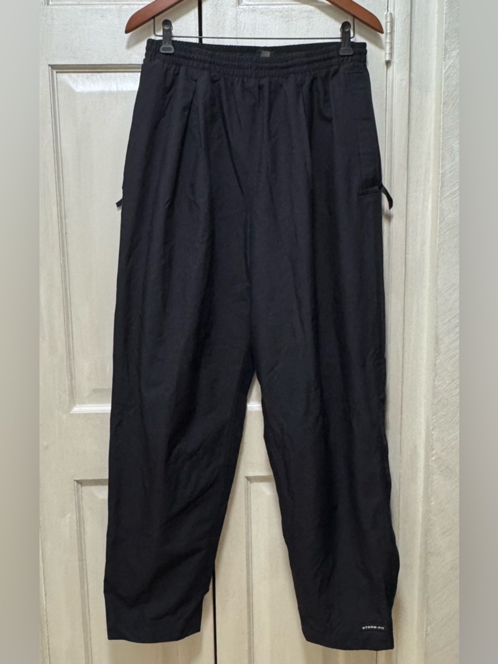Nike Hosid Men’s Large Storm Fit Black Pants Black